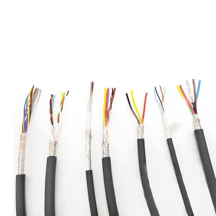 LM-TP 4X0.5 超高速リニア モーター エンコーダ制御ケーブル トラックとロボット