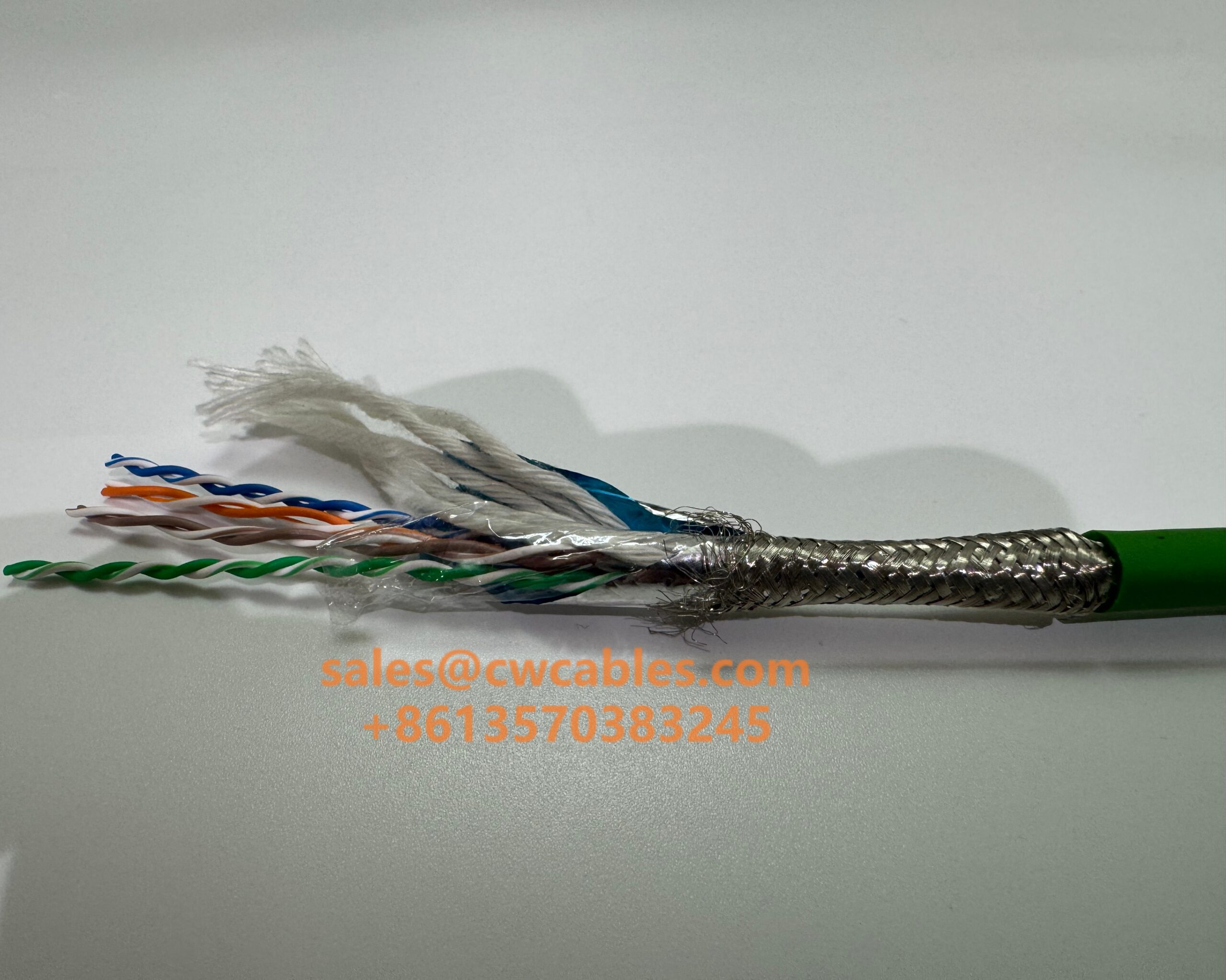 Double shielded Cat5e flexible Ethernet cable
