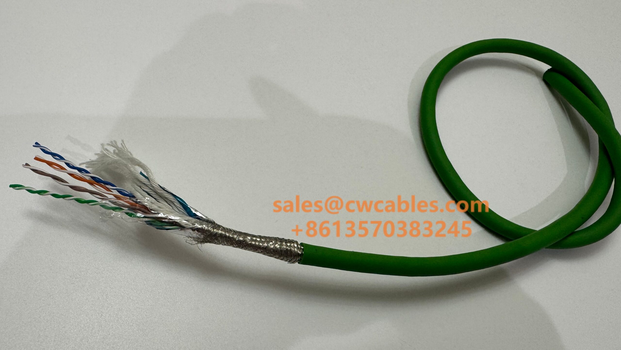 Double shielded Cat5e flexible Ethernet cable